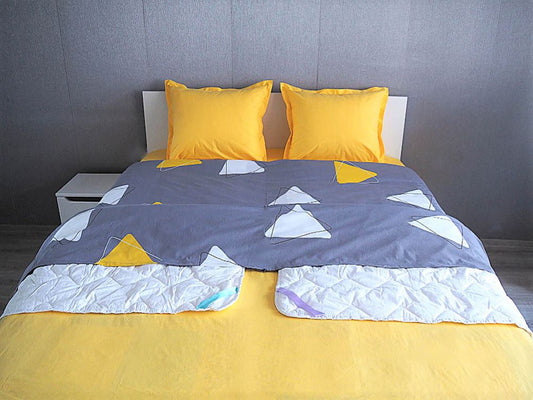 Yellow Triangles | 'All in' Bedding Set (duvets incl.)